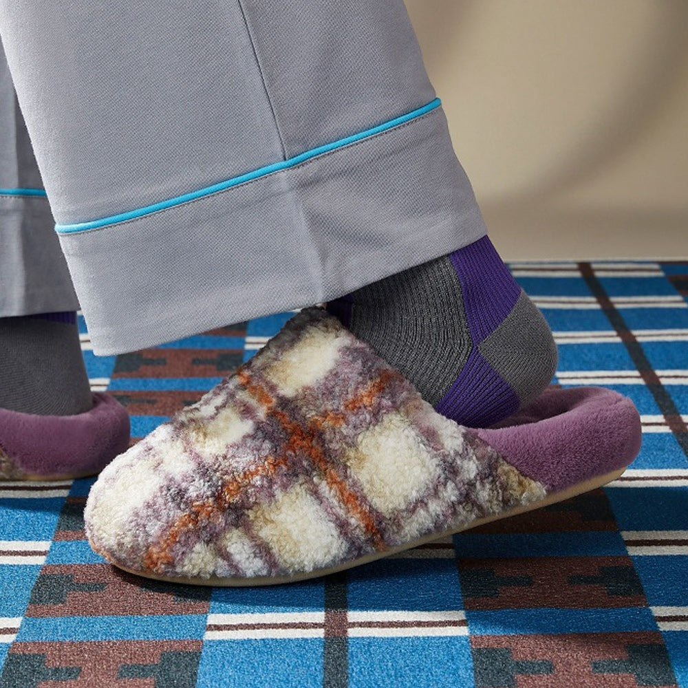 WarmHuggy – Ultraweiche, Rutschfeste & Wärmende Hausschuhe
