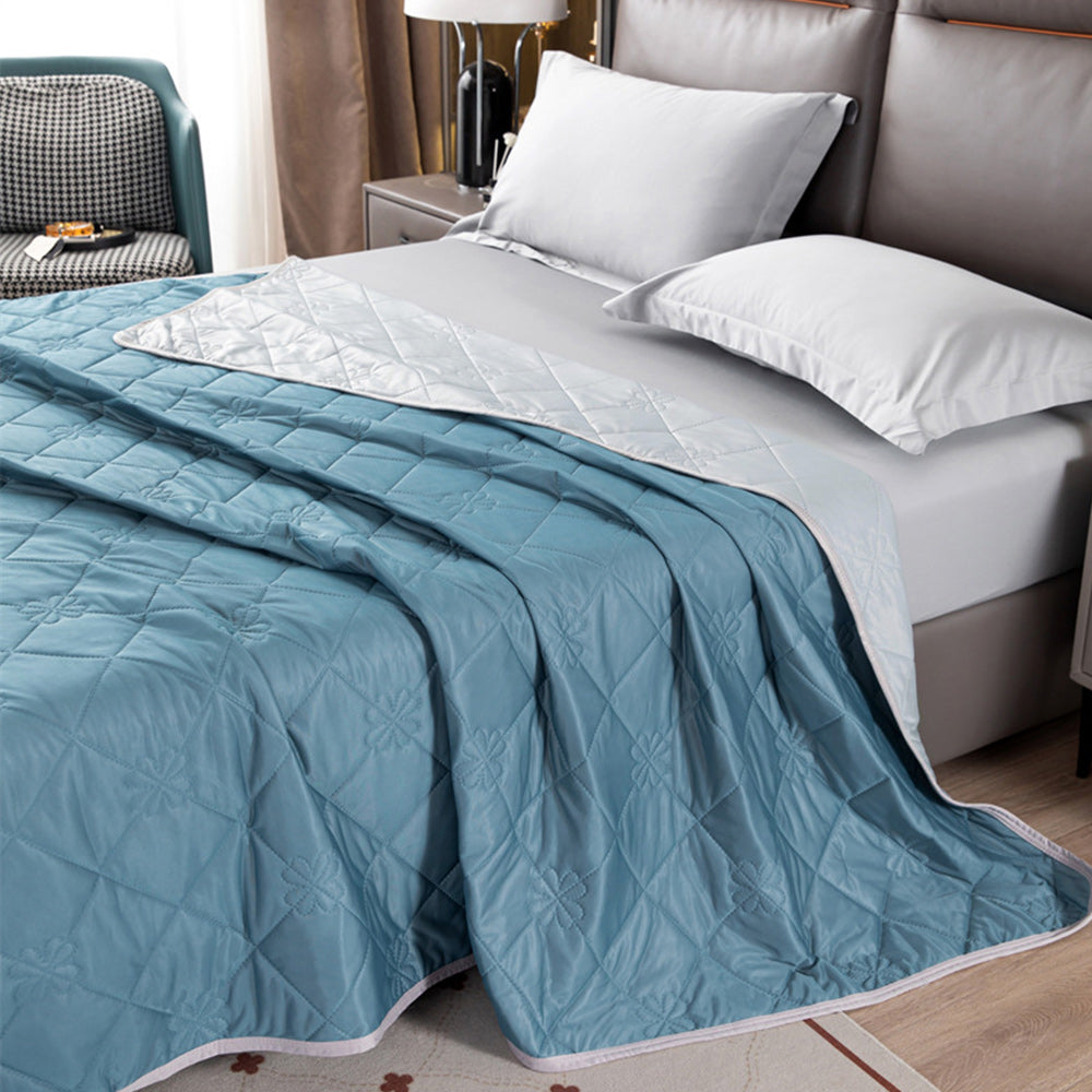 Kühler Schlaf – Intelligente Klimadecke Für Den Sommer